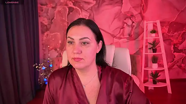 Snapshot of VelvetLuck chatting on December 20, 2025, 2:29 am VelvetLuck online show from December 20, 2025, 2:29 am