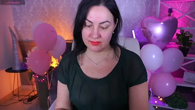 VelvetLuck online show from February 17, 2026, 2:57 pm