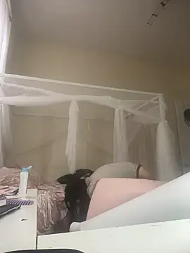 Snapshot of baeezzyy chatting on December 5, 2025, 5:31 pm baeezzyy online show from December 5, 2025, 5:31 pm