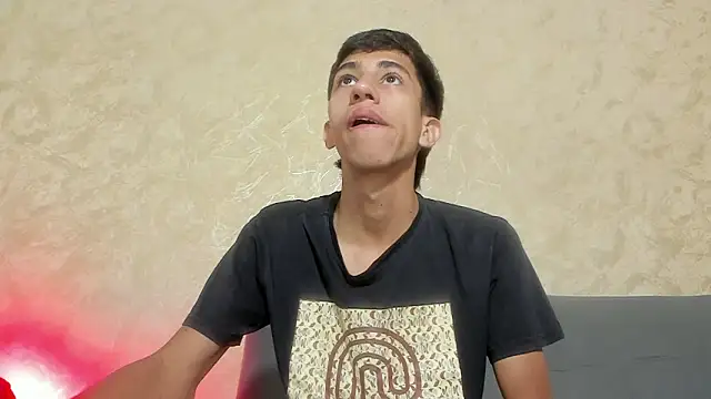 lucian davii online show from November 13, 2025, 12:15 pm