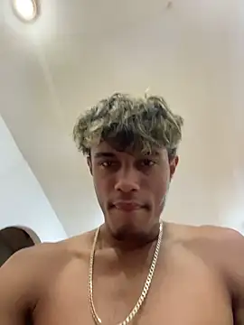 Snapshot of meliodas_23cm chatting on February 20, 2026, 9:59 pm meliodas 23cm online show from February 20, 2026, 9:59 pm