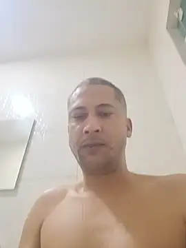 Arrombador20 online show from July 5, 2026, 3:13 am
