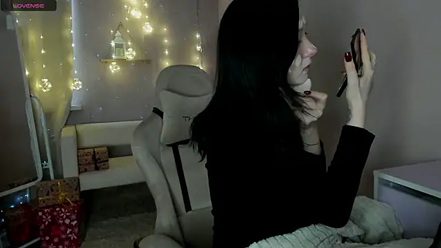 Snapshot of Hanako_Rey chatting on January 9, 2026, 10:07 am Hanako Rey online show from January 9, 2026, 10:07 am