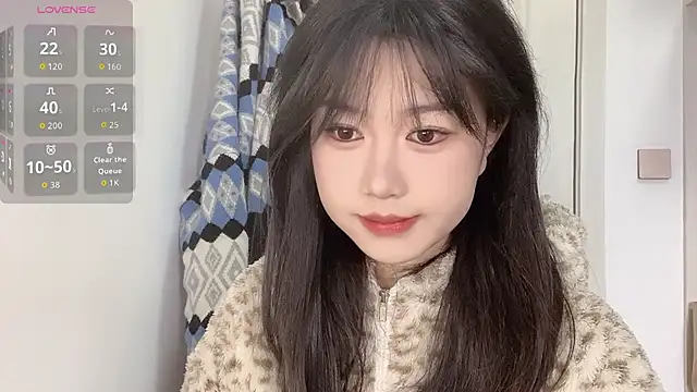 Xiaoji61 online show from December 5, 2025, 5:05 am