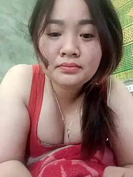 Snapshot of Bee-bgolden chatting on November 20, 2025, 7:19 am Bee-bgolden online show from November 20, 2025, 7:19 am