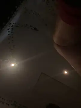 Snapshot of zowi101 chatting on February 4, 2026, 8:53 am zowi101 online show from February 4, 2026, 8:53 am