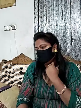 Snapshot of munni-506 chatting on February 16, 2026, 8:05 pm munni-506 online show from February 16, 2026, 8:05 pm