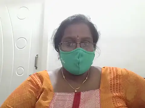 hootypriya online show from November 14, 2025, 4:17 pm