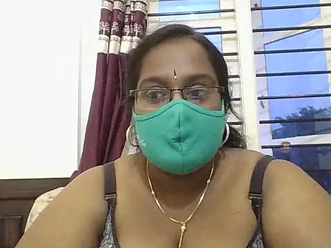 hootypriya online show from November 27, 2025, 12:18 pm