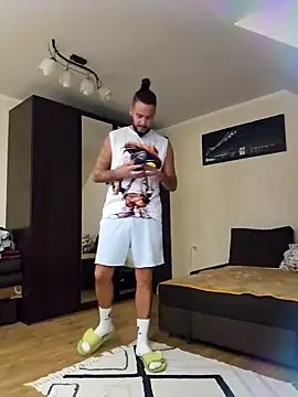 Matteooo87 online show from November 12, 2025, 3:45 pm