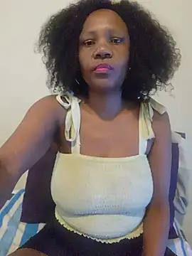 Snapshot of Mommy_Sienna chatting on June 24, 2026, 3:00 pm Mommy Sienna online show from June 24, 2026, 3:00 pm
