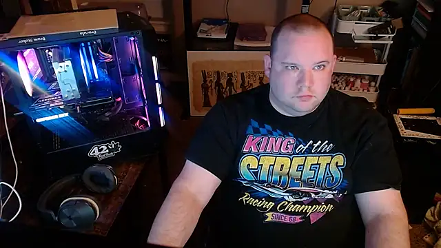 MegaChip online show from November 17, 2025, 7:25 am