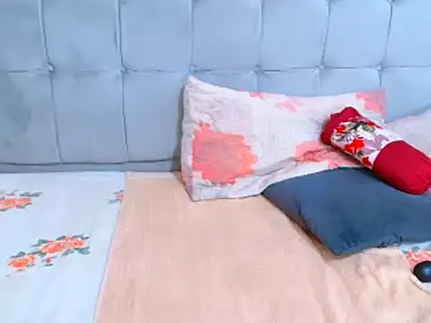 Snapshot of LeeBabby chatting on February 3, 2026, 11:10 pm LeeBabby online show from February 3, 2026, 11:10 pm