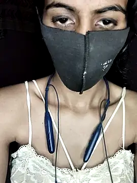 Snapshot of Thaper_Meera2 chatting on November 9, 2025, 7:28 am Thaper Meera2 online show from November 9, 2025, 7:28 am