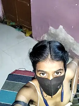 Snapshot of Thaper_Meera2 chatting on November 27, 2025, 4:20 pm Thaper Meera2 online show from November 27, 2025, 4:20 pm