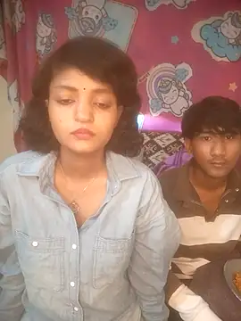 Snapshot of Freakingromance chatting on February 25, 2026, 12:04 pm Freakingromance online show from February 25, 2026, 12:04 pm