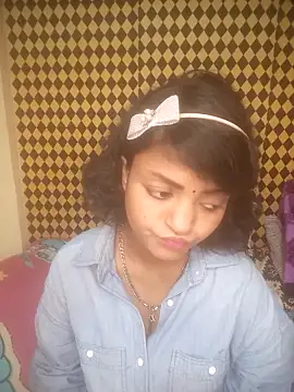 Freakingromance online show from April 6, 2026, 2:29 pm