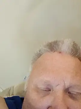 Jbirdb800 online show from November 7, 2025, 6:30 pm