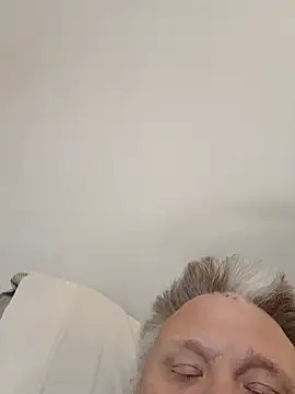 Jbirdb800 online show from December 20, 2025, 6:37 pm