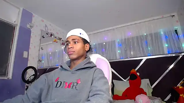 Santy bigcock 01 online show from July 7, 2026, 11:58 am