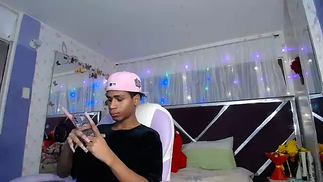 Santy bigcock 01 online show from July 12, 2026, 2:41 pm