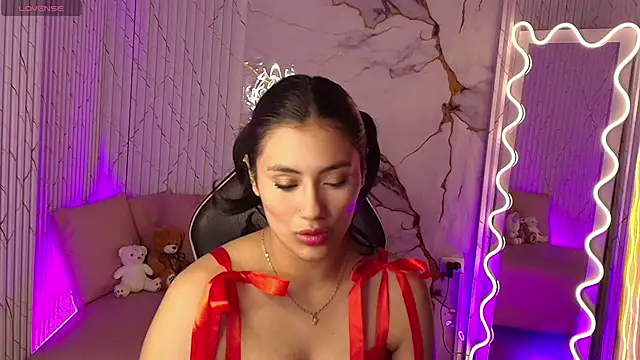 PEACHY TAY online show from March 20, 2026, 11:48 am