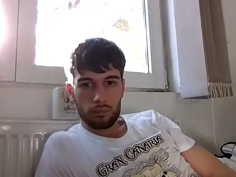 Snapshot of nikolasnik50 chatting on December 18, 2025, 10:54 am nikolasnik50 online show from December 18, 2025, 10:54 am