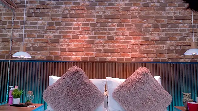 Snapshot of ValeriaMonet chatting on January 8, 2026, 7:27 pm ValeriaMonet online show from January 8, 2026, 7:27 pm