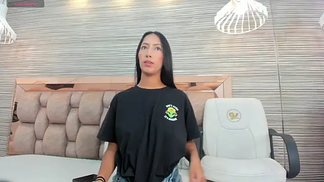 Snapshot of kathia_dumons chatting on November 28, 2025, 11:57 am kathia dumons online show from November 28, 2025, 11:57 am