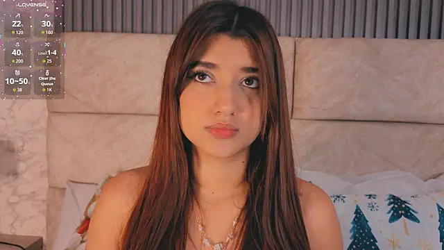 Snapshot of violett_fowlerxx chatting on December 16, 2025, 4:06 am violett fowlerxx online show from December 16, 2025, 4:06 am