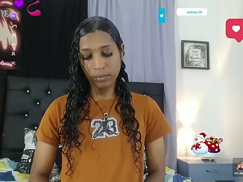 MiaCoock online show from December 1, 2025, 12:43 pm