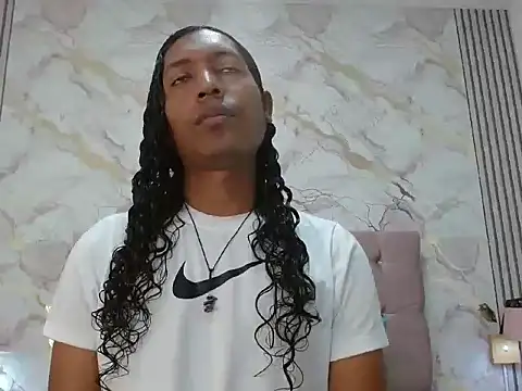 MiaCoock online show from January 13, 2026, 1:16 pm