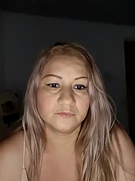 Karoline milf hot online show from November 11, 2025, 4:01 am