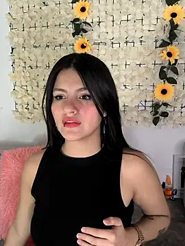 Snapshot of Lorenaa1 chatting on November 12, 2025, 9:47 pm Lorenaa1 online show from November 12, 2025, 9:47 pm