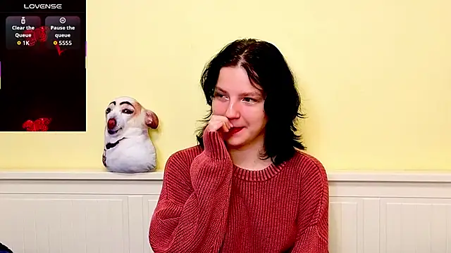 Snapshot of LatinaHuguenin chatting on January 9, 2026, 7:22 am LatinaHuguenin online show from January 9, 2026, 7:22 am