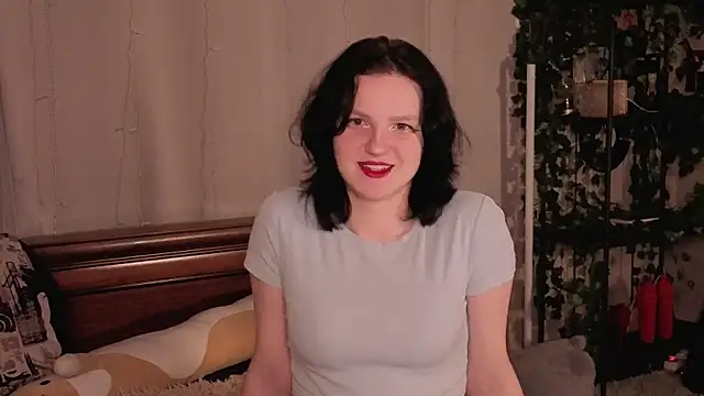 Snapshot of LatinaHuguenin chatting on January 9, 2026, 7:37 pm LatinaHuguenin online show from January 9, 2026, 7:37 pm