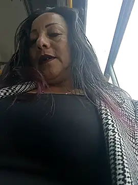 misshot 02 online show from November 24, 2025, 6:07 pm