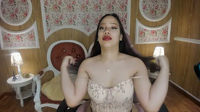 Snapshot of LucieLace chatting on January 13, 2026, 12:10 pm LucieLace online show from January 13, 2026, 12:10 pm