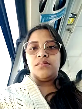 Luceroxxx7 online show from November 8, 2025, 3:01 pm