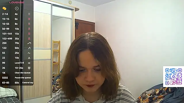 Snapshot of AlissaGerardo chatting on December 19, 2025, 2:24 pm AlissaGerardo online show from December 19, 2025, 2:24 pm