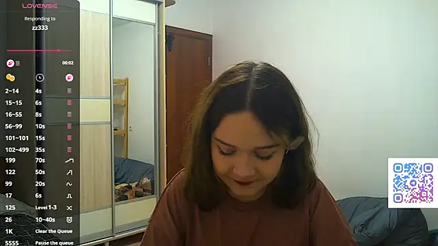 Snapshot of AlissaGerardo chatting on December 21, 2025, 2:13 pm AlissaGerardo online show from December 21, 2025, 2:13 pm