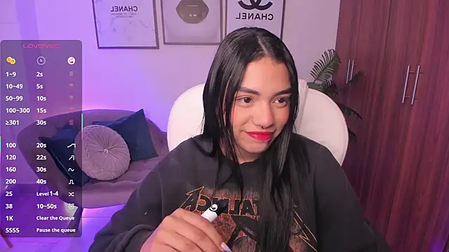 Snapshot of emma_connor1 chatting on November 29, 2025, 11:35 am emma connor1 online show from November 29, 2025, 11:35 am