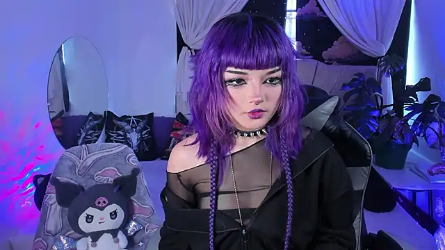 ravencollen online show from March 19, 2026, 7:29 pm