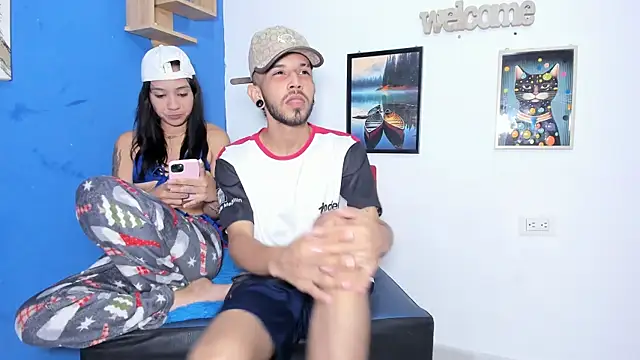 Snapshot of Destroy_princelinda chatting on November 18, 2025, 5:45 am Destroy princelinda online show from November 18, 2025, 5:45 am