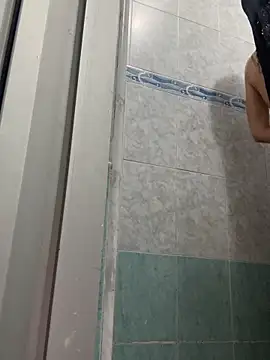 Snapshot of Luna_shinee chatting on November 15, 2025, 6:11 am Luna shinee online show from November 15, 2025, 6:11 am