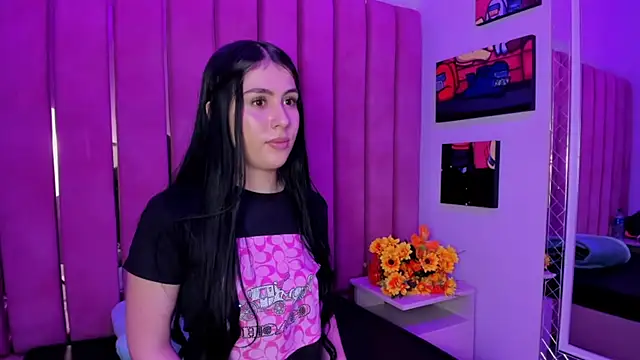 Snapshot of Victoria_14 chatting on February 4, 2026, 2:28 am Victoria 14 online show from February 4, 2026, 2:28 am