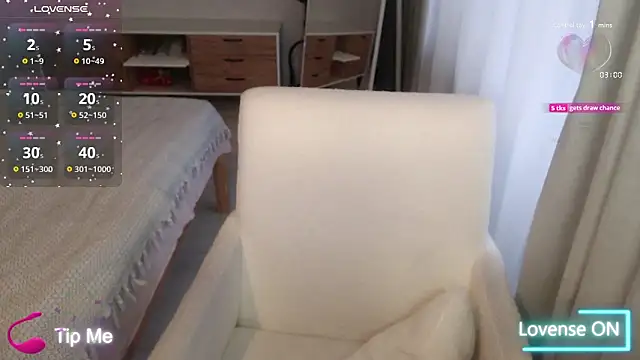 Snapshot of PolinaXXXXJones chatting on December 2, 2025, 12:21 pm PolinaXXXXJones online show from December 2, 2025, 12:21 pm