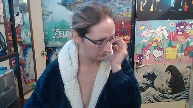 Savanah Banana  online show from December 3, 2025, 10:24 am