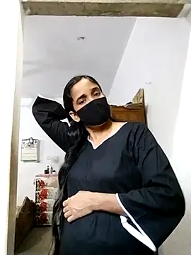 Snapshot of Fast_lady chatting on December 3, 2025, 8:56 am Fast lady online show from December 3, 2025, 8:56 am