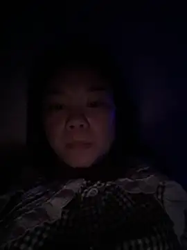 Snapshot of Dilen_7533 chatting on November 19, 2025, 1:44 pm Dilen 7533 online show from November 19, 2025, 1:44 pm